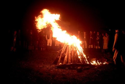 GÓRALSKA WATRA ZAPŁONĘŁA W 1050-LECIE CHRZTU ŚWIĘTEGO POLSKI! 