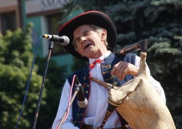 Wyniki konkursu kapel, grup śpiewaczych, śpiewaków ludowych, instrumentalistów, mistrzów uczących śpiewu i gry na instrumentach