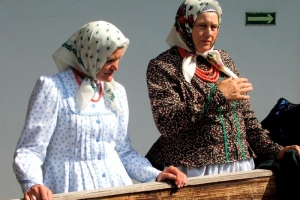 Stroje regionalne Górali Żywieckich wykonywane przez AA 