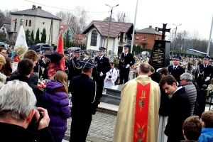 Patriotycznie w Rybarzowicach - zdjęcie4