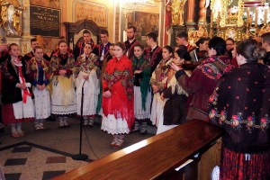 Msza w oprawie góralskiej i  Żywiecki Jarmark Bożonarodzeniowy – Rychwałd - Żywiec 2016 - zdjęcie5