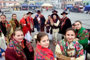 Msza w oprawie góralskiej i  Żywiecki Jarmark Bożonarodzeniowy – Rychwałd - Żywiec 2016 - zdjęcie2