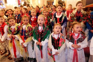 Nabożeństwo Fatimskie w Radziechowach z 