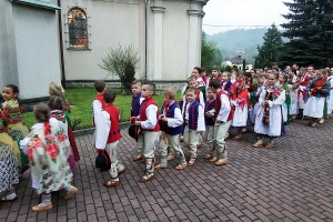 Nabożeństwo Fatimskie w Radziechowach z 