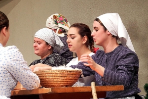 Zespół Regionalny „Grojcowianie” z Wieprza z programem „Skubacki” na FFGP 2018 - zdjęcie7