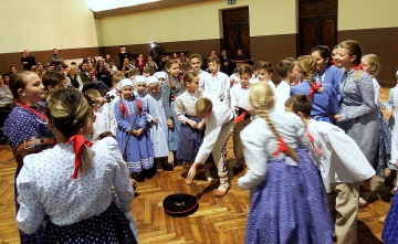 Warsztaty doskonalące dla instruktorów prowadzących dziecięce zespoły folklorystyczne