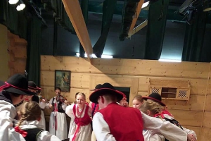 „Grojcowianie” na 48. Góralskim Karnawale w Bukowinie Tatrzańskiej - zdjęcie19