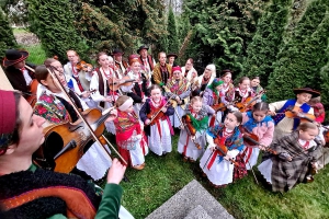 Nabożeństwo majowe w Brzuśniu - zdjęcie37