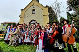 Nabożeństwo majowe w Brzuśniu - zdjęcie35