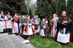 Nabożeństwo majowe w Brzuśniu - zdjęcie27