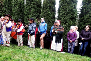 Nabożeństwo majowe w Brzuśniu - zdjęcie17
