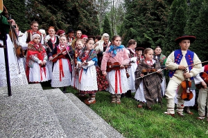 Nabożeństwo majowe w Brzuśniu - zdjęcie1