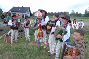 Zielone Świątki w Wieprzu - „Źrej zytko, źrej” - zdjęcie23
