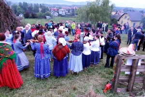 Zielone Świątki w Wieprzu - „Źrej zytko, źrej” - zdjęcie15