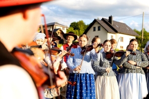 Zielone Świątki w Wieprzu - „Źrej zytko, źrej” - zdjęcie82