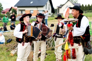 Zielone Świątki w Wieprzu - „Źrej zytko, źrej” - zdjęcie65