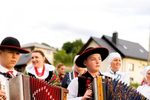Zielone Świątki w Wieprzu - „Źrej zytko, źrej” - zdjęcie101