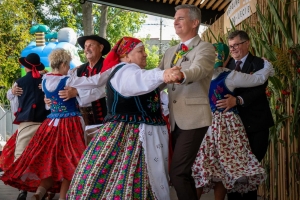 Dożynki i 3 Jubileusze w Radziechowach - zdjęcie4