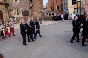 Pogrzeb  Prezydenta RP Lecha Kaczyńskiego w raz z małżonką - zdjęcie12